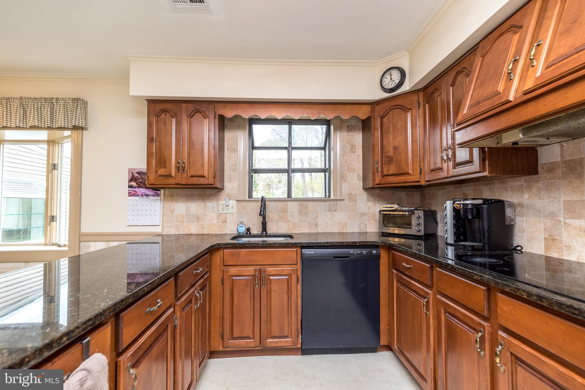 3 Lee Road Norristown, PA 19403 - Photo 11 of 43 Kitchen