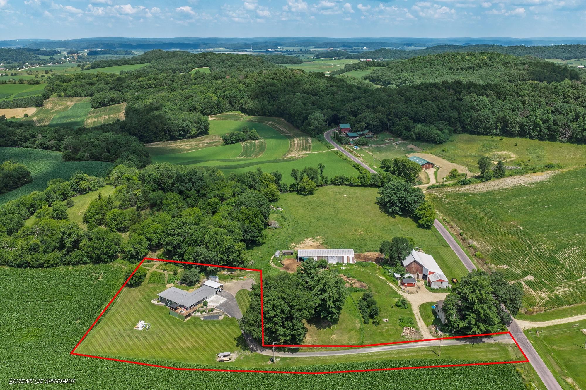 S11221 Fox Spring Green, WI 53588 - Photo 20 of 72