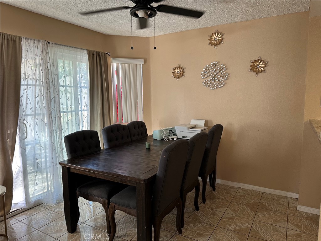 5147 Moonraker Road Palmdale, CA 93552 - Photo 5 of 17