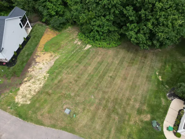 $9,000 | 12 Creekside Drive, Sturgis, MI 49091