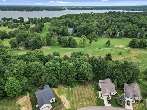 $9,000 | 12 Creekside Drive, Sturgis, MI 49091