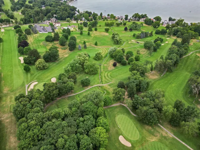 $9,000 | 12 Creekside Drive, Sturgis, MI 49091