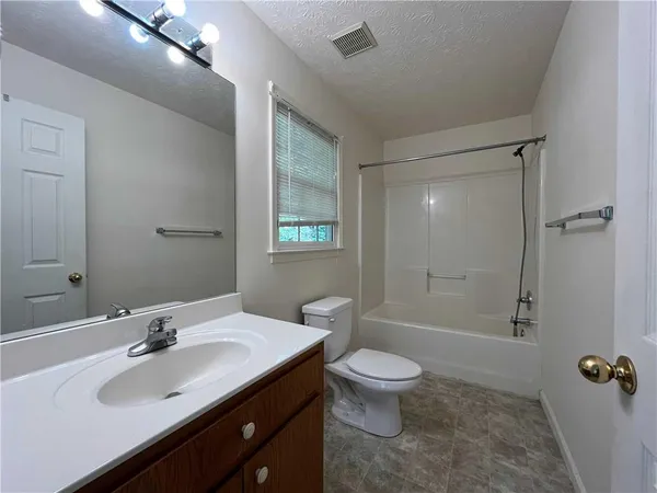 $1,950 | 129 Falcon Brook Drive, Dahlonega, GA 30533