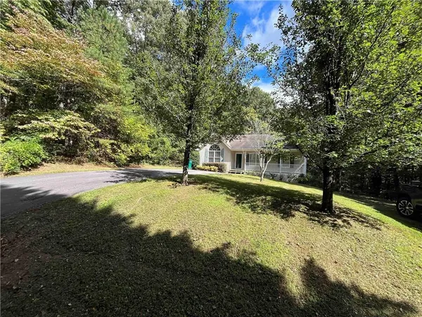 $1,950 | 129 Falcon Brook Drive, Dahlonega, GA 30533