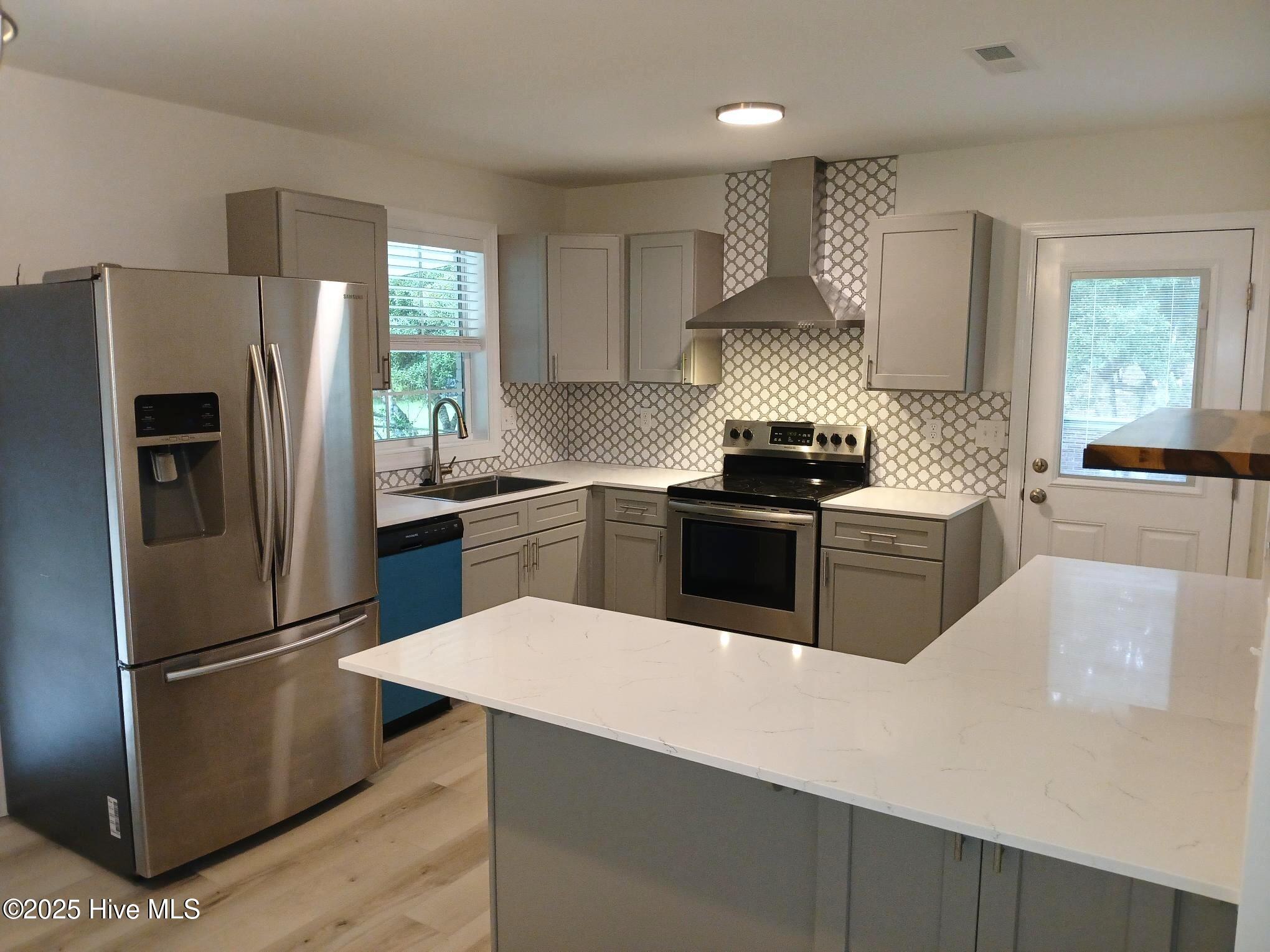 9166 Green Loop Road Northeast Leland, NC 28451 - Photo 6 of 17