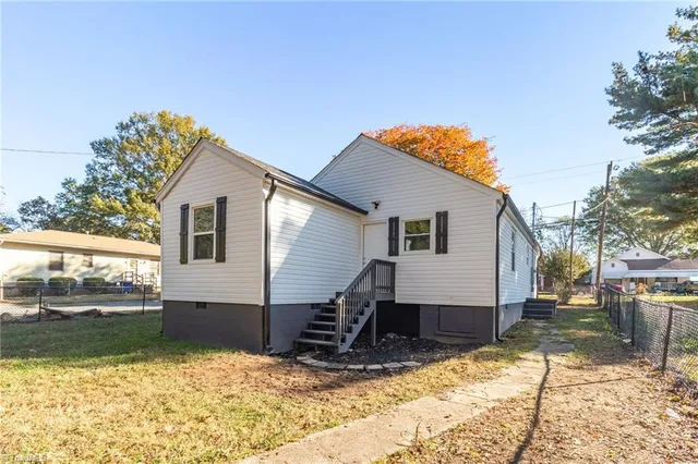 $199,995 | 1426 Thurmond Street, Winston-Salem, NC 27105