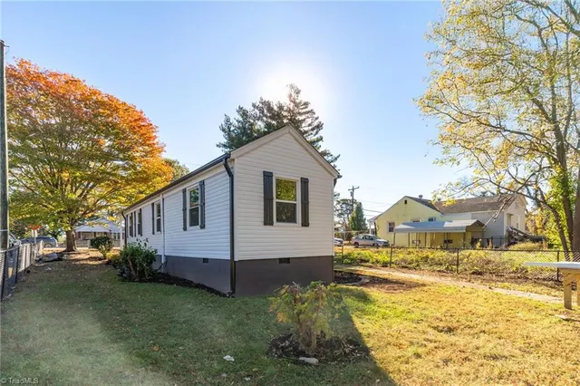 $199,995 | 1426 Thurmond Street, Winston-Salem, NC 27105