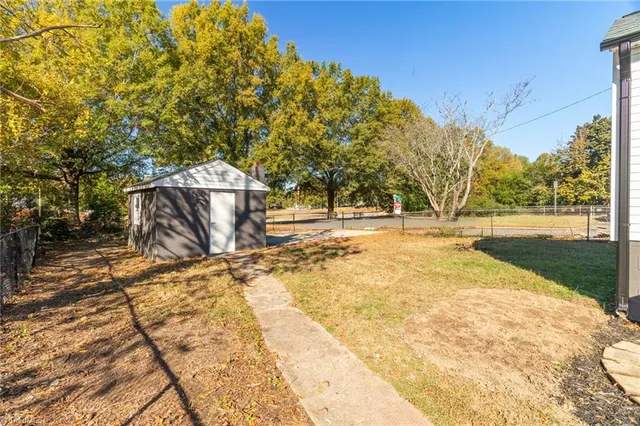 $199,995 | 1426 Thurmond Street, Winston-Salem, NC 27105