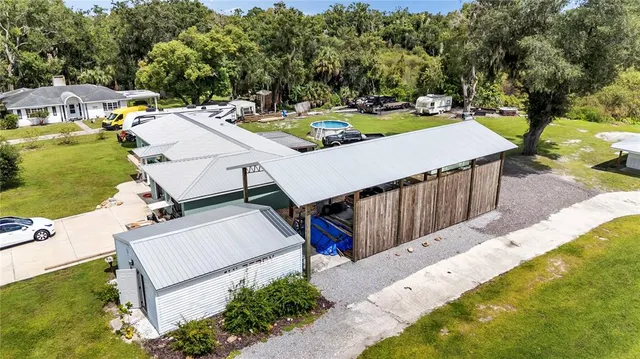 $585,000 | 809 West Canal Street, Mulberry, FL 33860