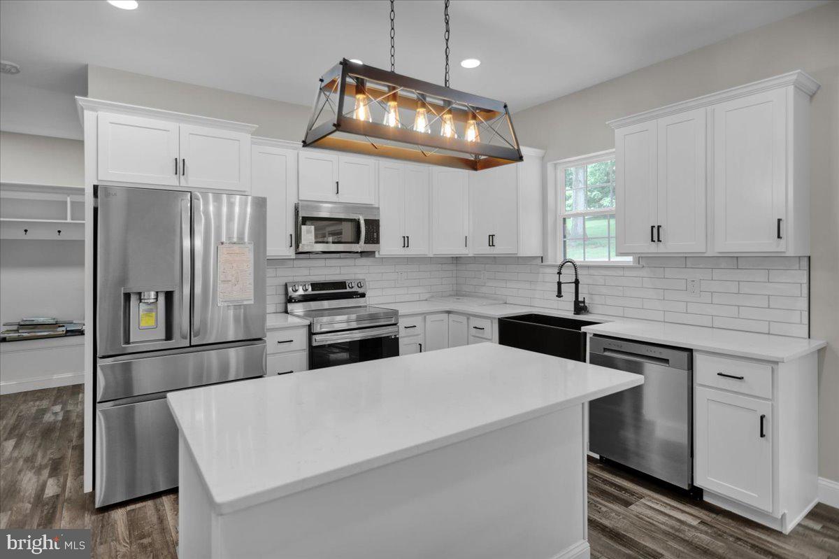 207 Orchard Road Fleetwood, PA 19522 - Photo 10 of 30 Gallery Image 10
