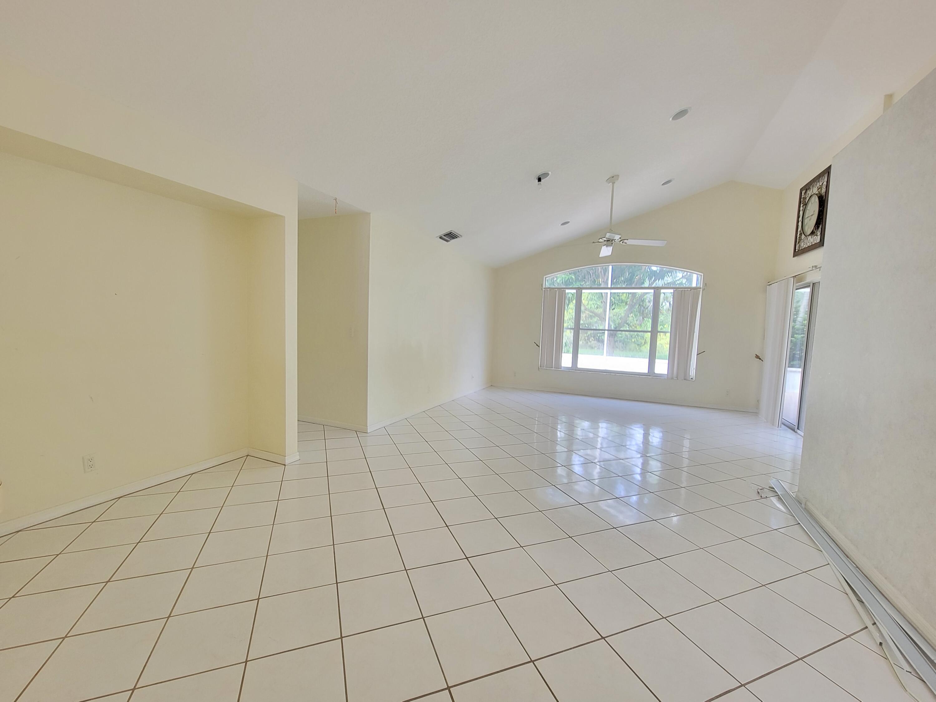 3041 Casa Rio Court Riviera Beach, FL 33418 - Photo 4 of 37 20211102_153127
