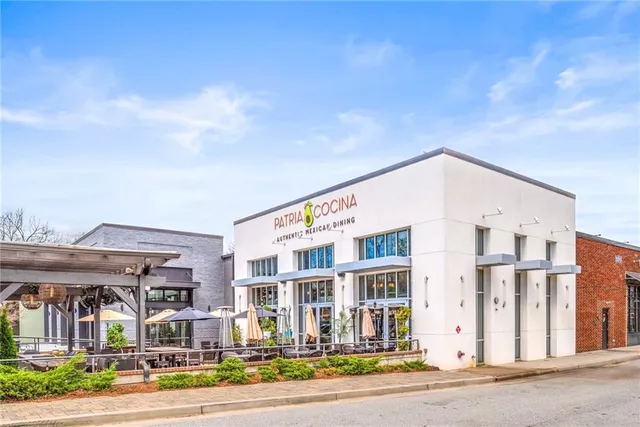 $599,000 | 1452 Obie Avenue Southeast, Atlanta, GA 30315