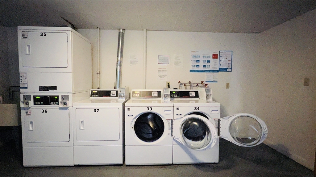 43 Jacqueline Road, Unit 1 Waltham, MA 02452 - Photo 12 of 16