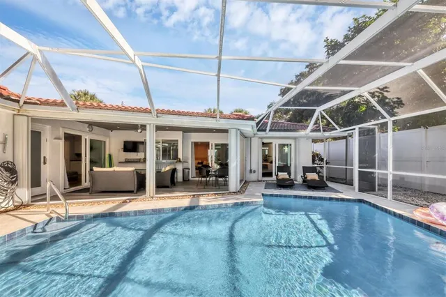 $5,250 | 726 Birdsong Lane, Sarasota, FL 34242