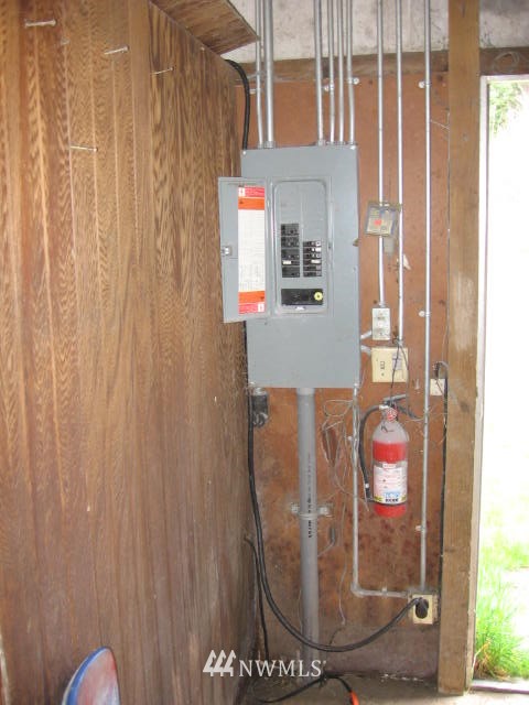 139 Hansen Road Port Angeles, WA 98363 - Photo 10 of 14 Gallery Image 10