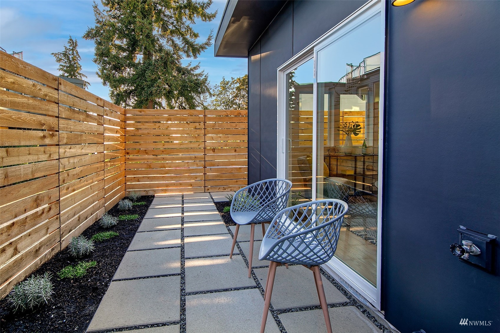 4013 Southwest Thistle Street Seattle, WA 98136 - Photo 13 of 17 Gallery Image 13