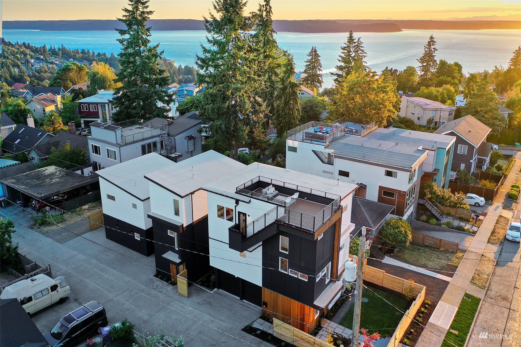 4013 Southwest Thistle Street Seattle, WA 98136 - Photo 15 of 17 Gallery Image 15