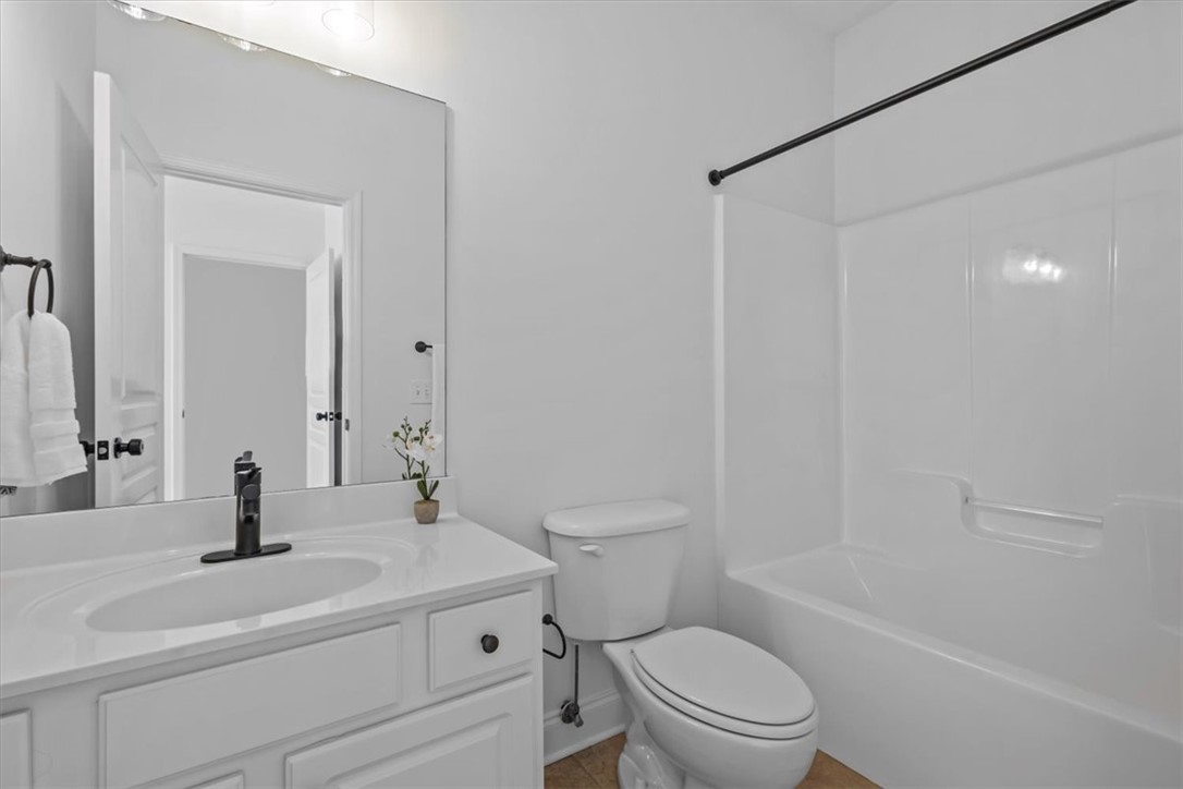 535 East Perkins Creek Road Seneca, SC 29678 - Photo 14 of 17 Gallery Image 14