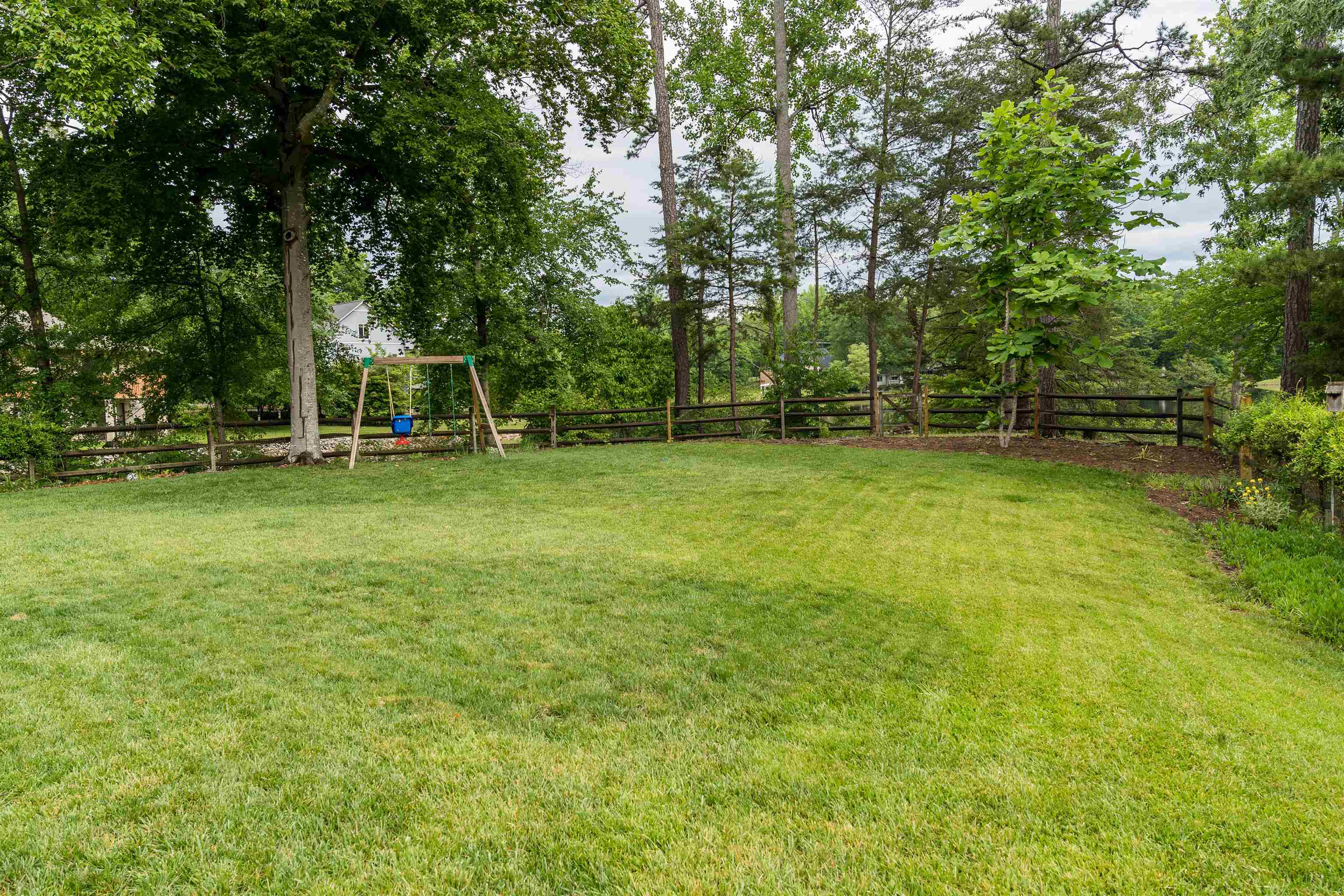 128 Bagwell Farm Road Spartanburg, SC 29302 - Photo 5 of 35 Gallery Image 5