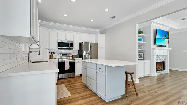 $320,000 | 10222 Springdale Avenue, Baton Rouge, LA 70810