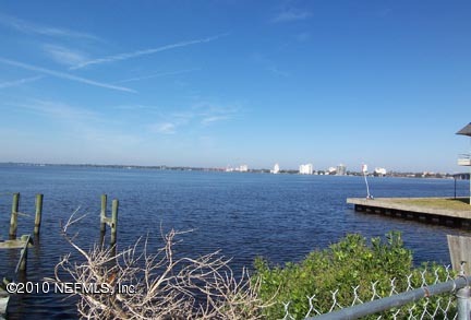 1680 River Road Jacksonville, FL 32207 - Photo 3 of 3 Awesome views of the serene St Johns