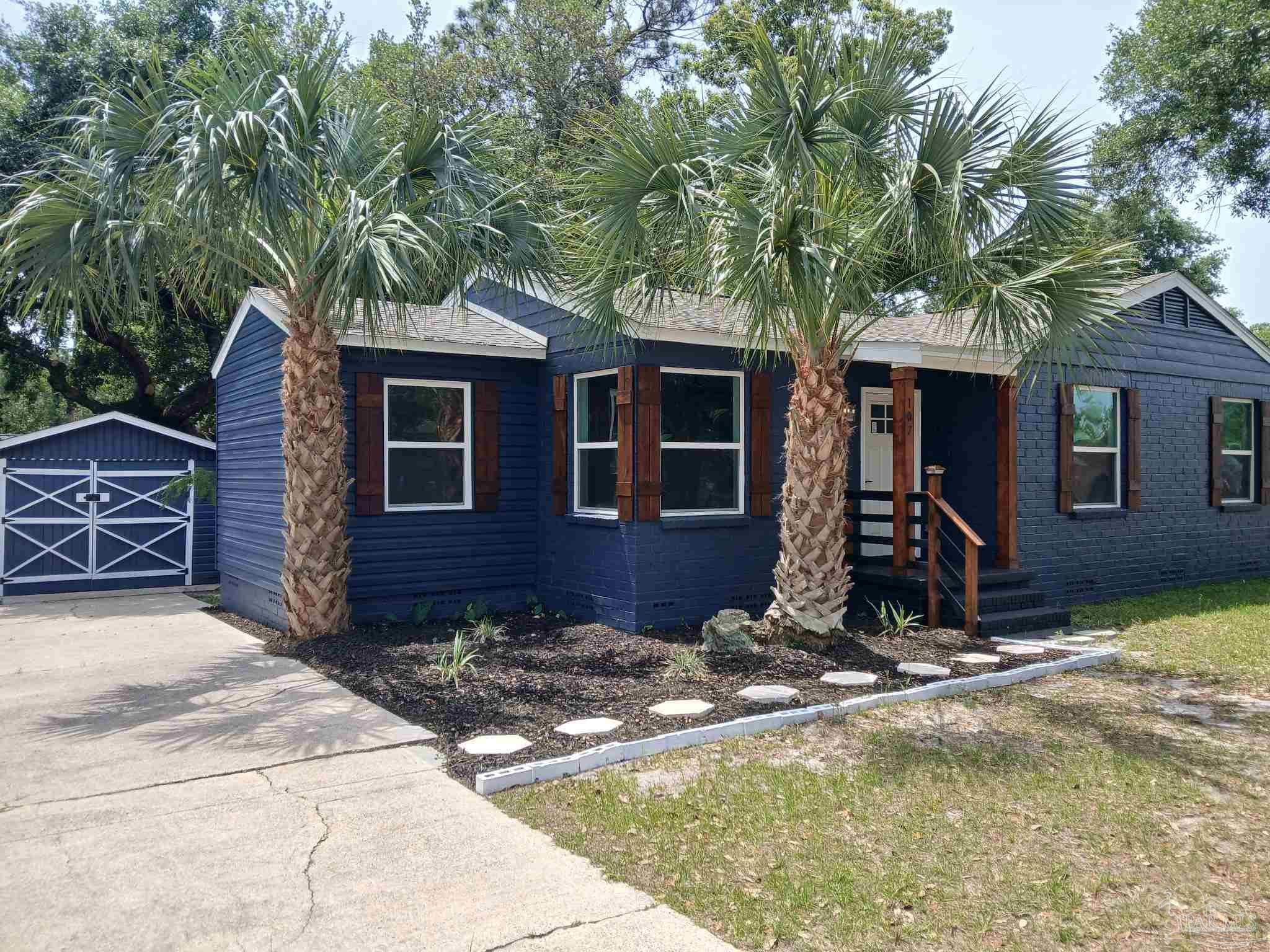 107 Southeast Gilliland Road Pensacola, FL 32507 - Photo 2 of 47