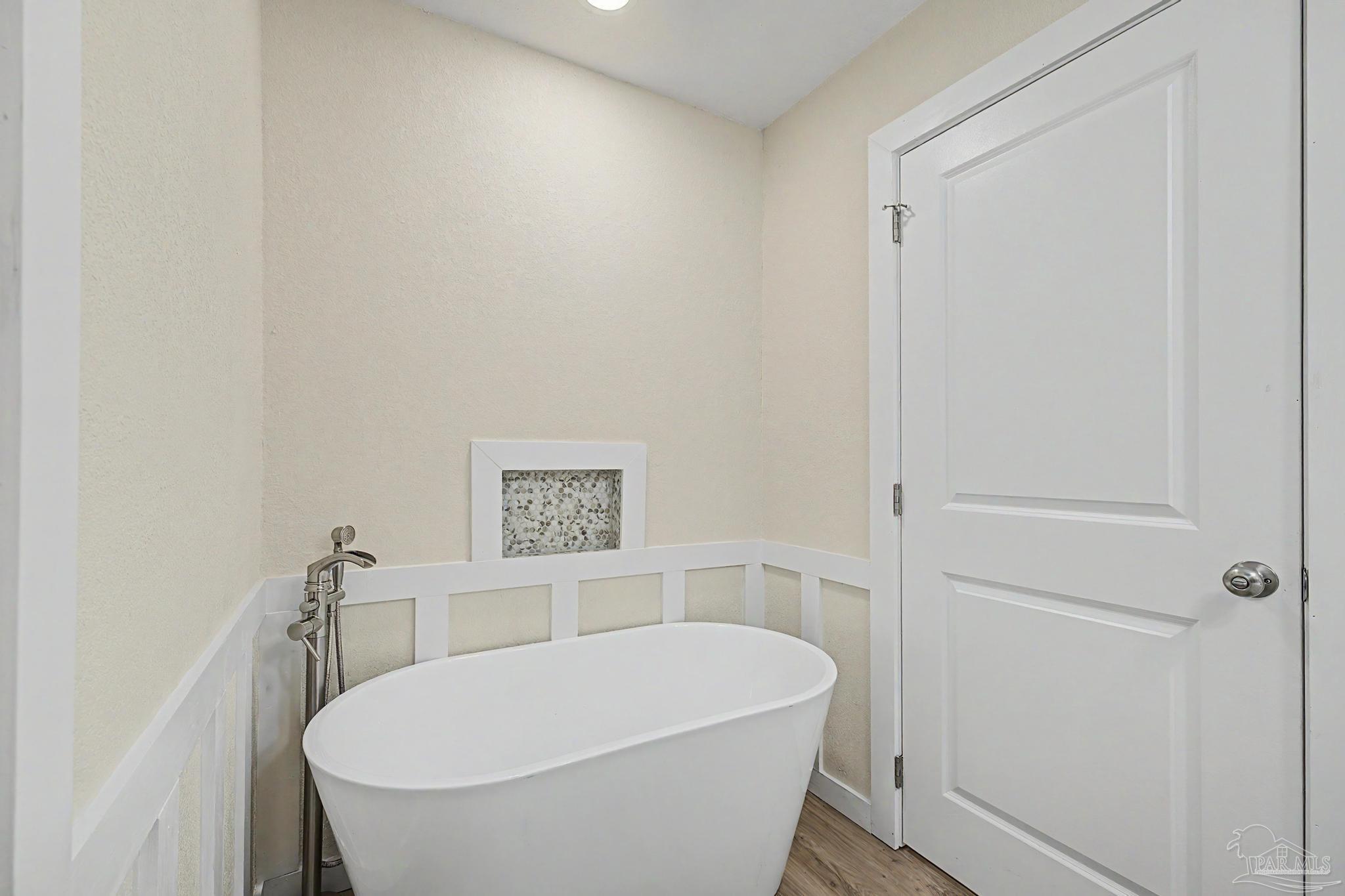 107 Southeast Gilliland Road Pensacola, FL 32507 - Photo 22 of 47