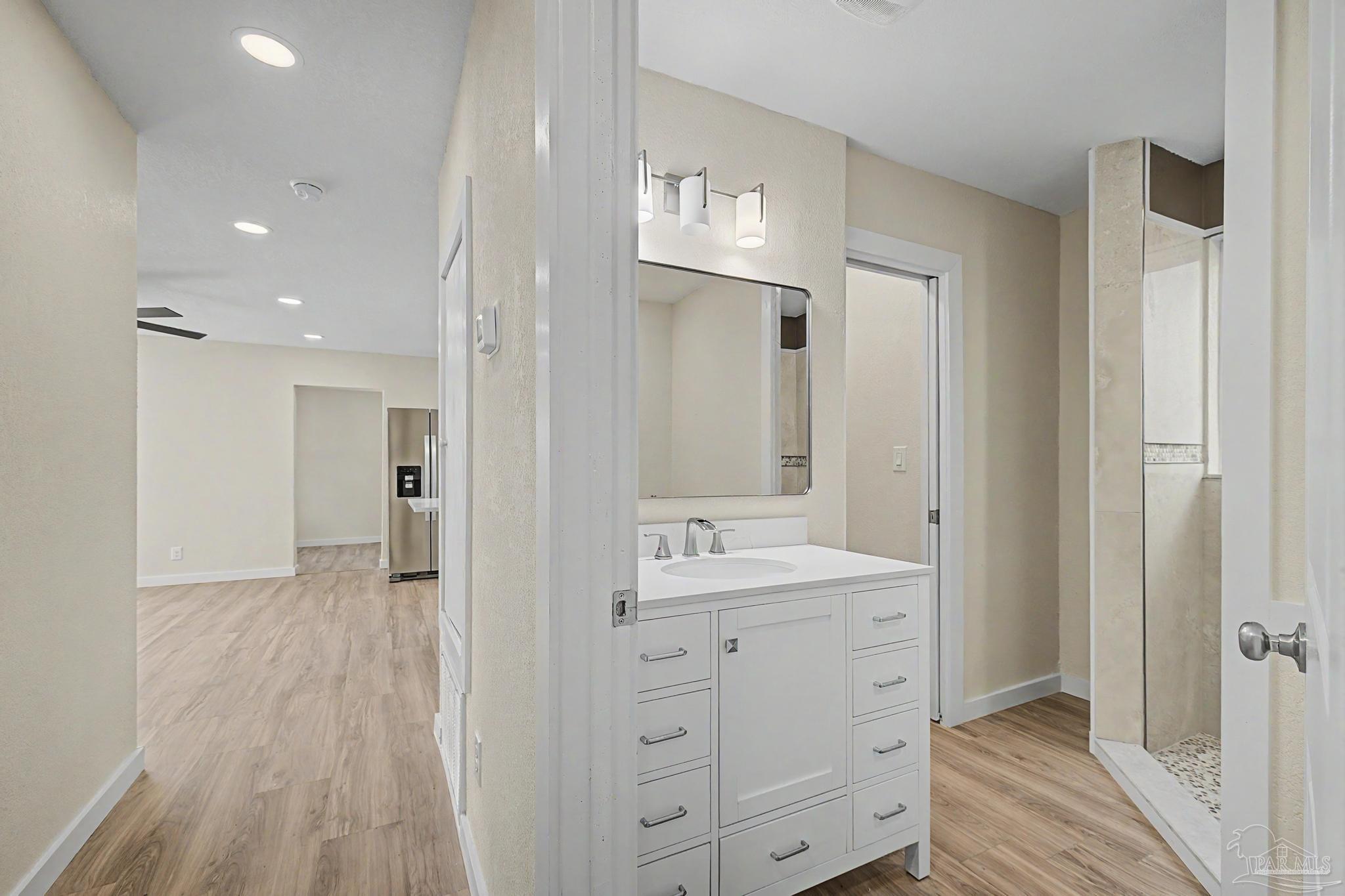 107 Southeast Gilliland Road Pensacola, FL 32507 - Photo 24 of 47