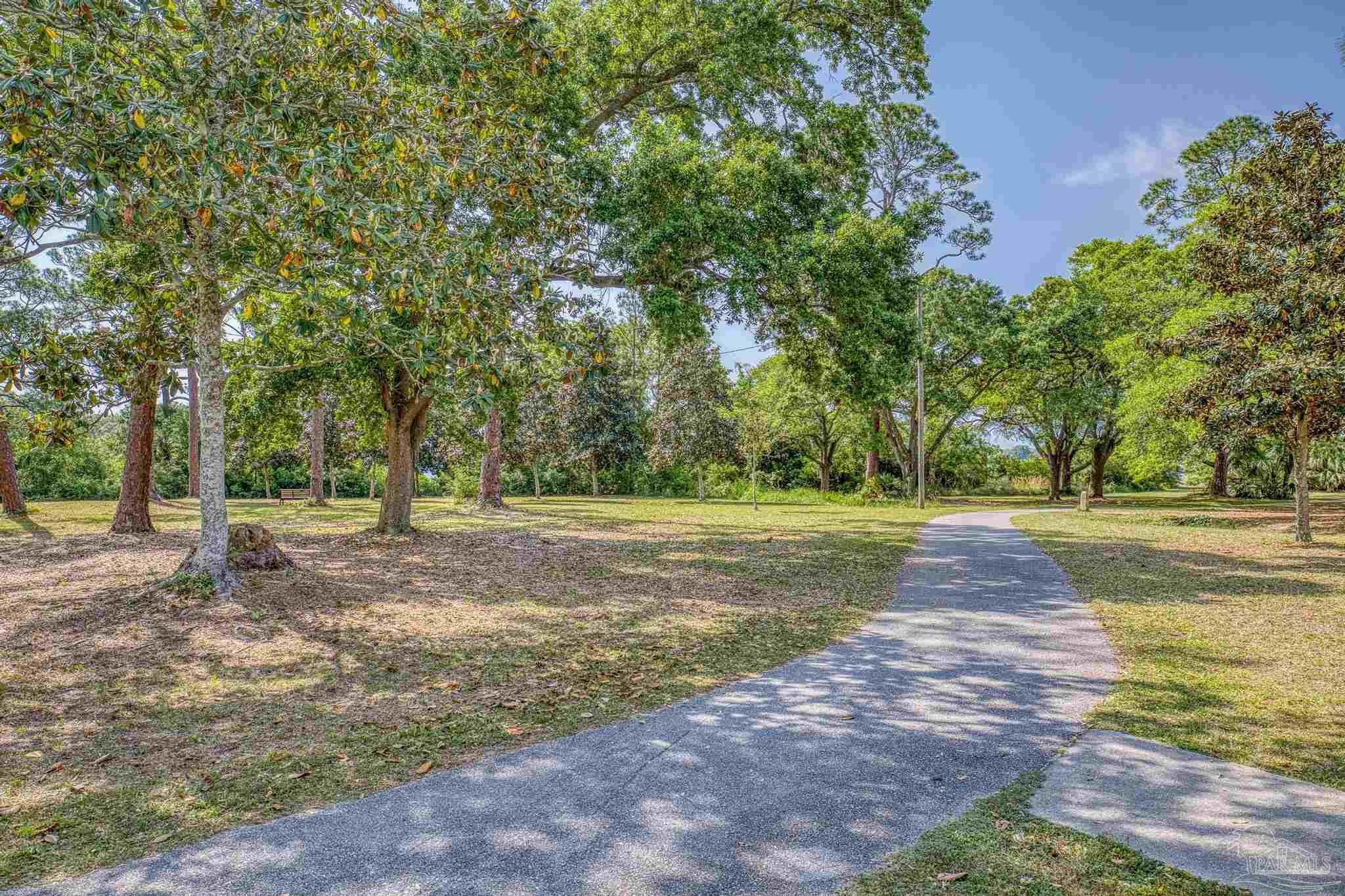 107 Southeast Gilliland Road Pensacola, FL 32507 - Photo 43 of 47