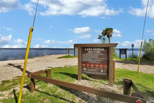 $449,000 | 22040 Blue Creek Lodge Road, Astor, FL 32102