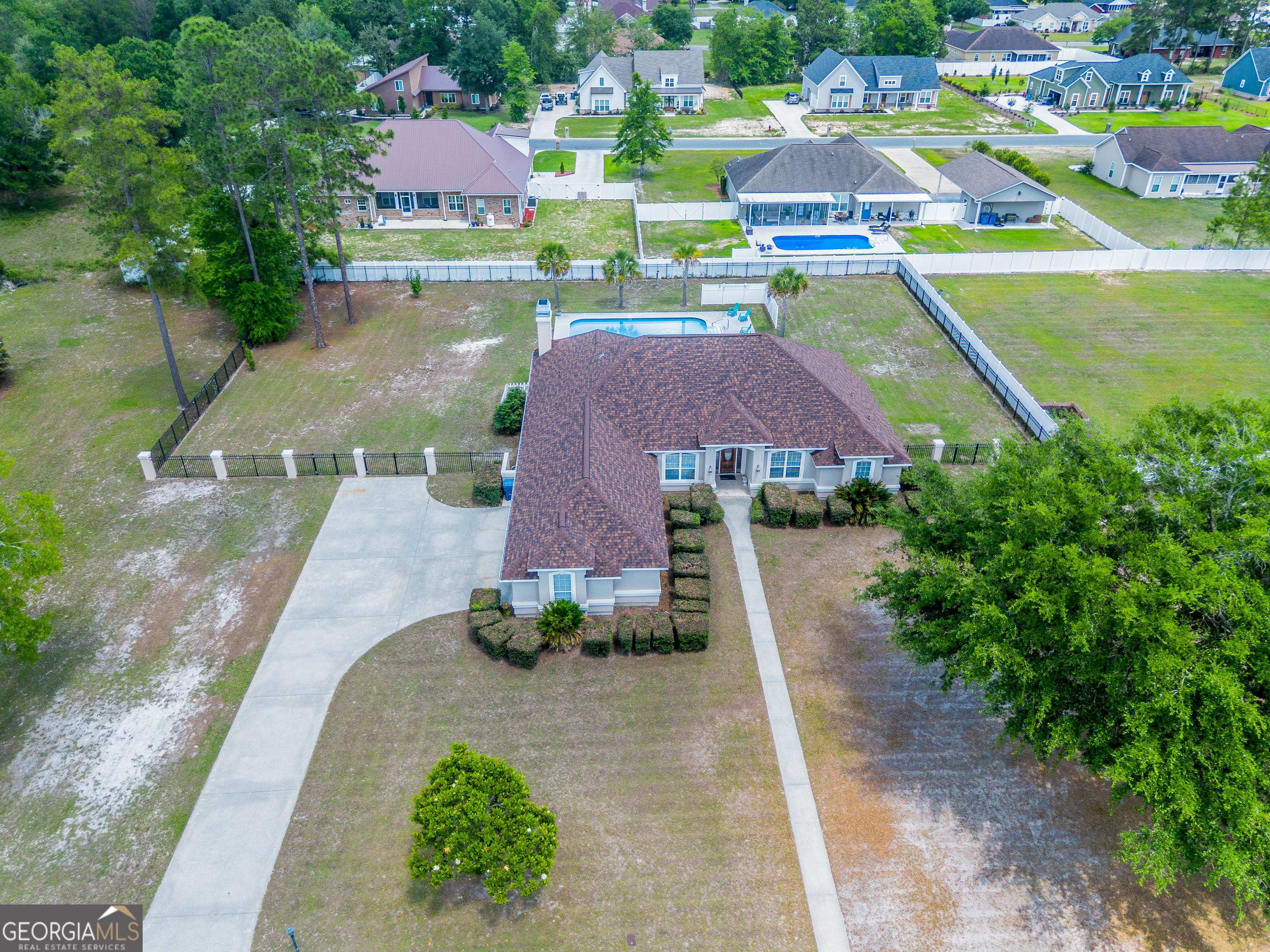 716 Stonewall Jackson Place Waycross, GA 31503 - Photo 34 of 46