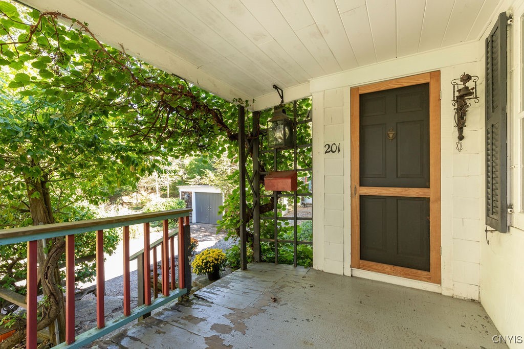 201 Warren Street Manlius, NY 13066 - Photo 3 of 50