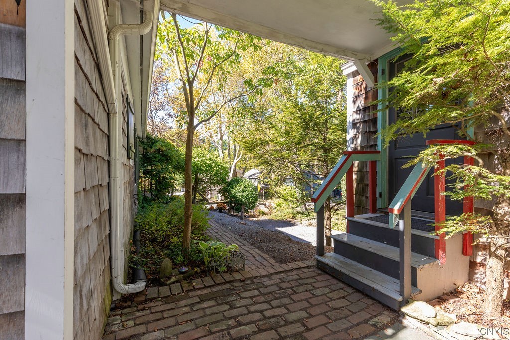 201 Warren Street Manlius, NY 13066 - Photo 31 of 50