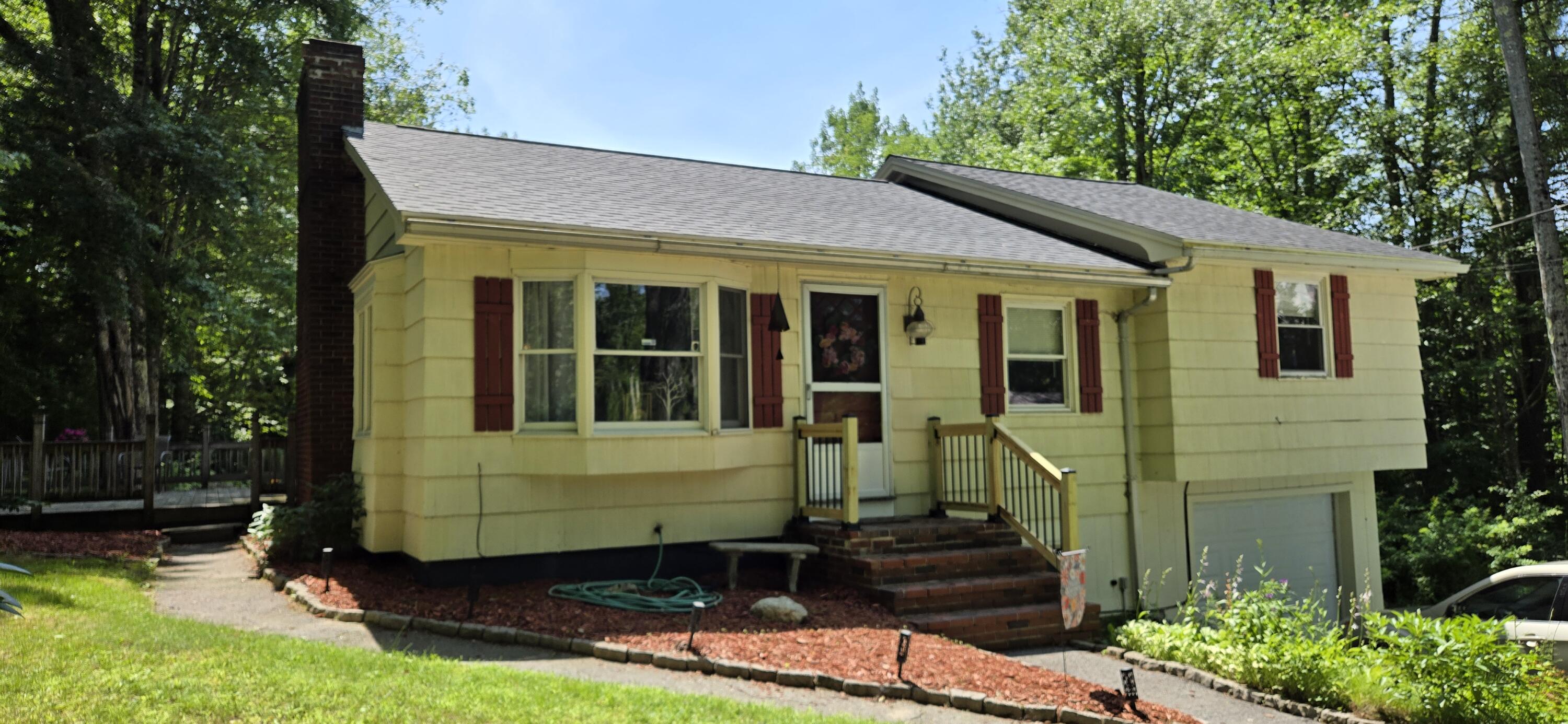 369 Windham Center Road Windham, ME 04062 - Photo 10 of 62 20250711_140941