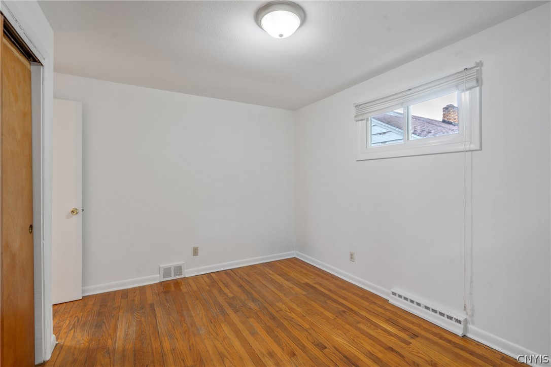 176 Ruth Avenue Syracuse, NY 13210 - Photo 17 of 26