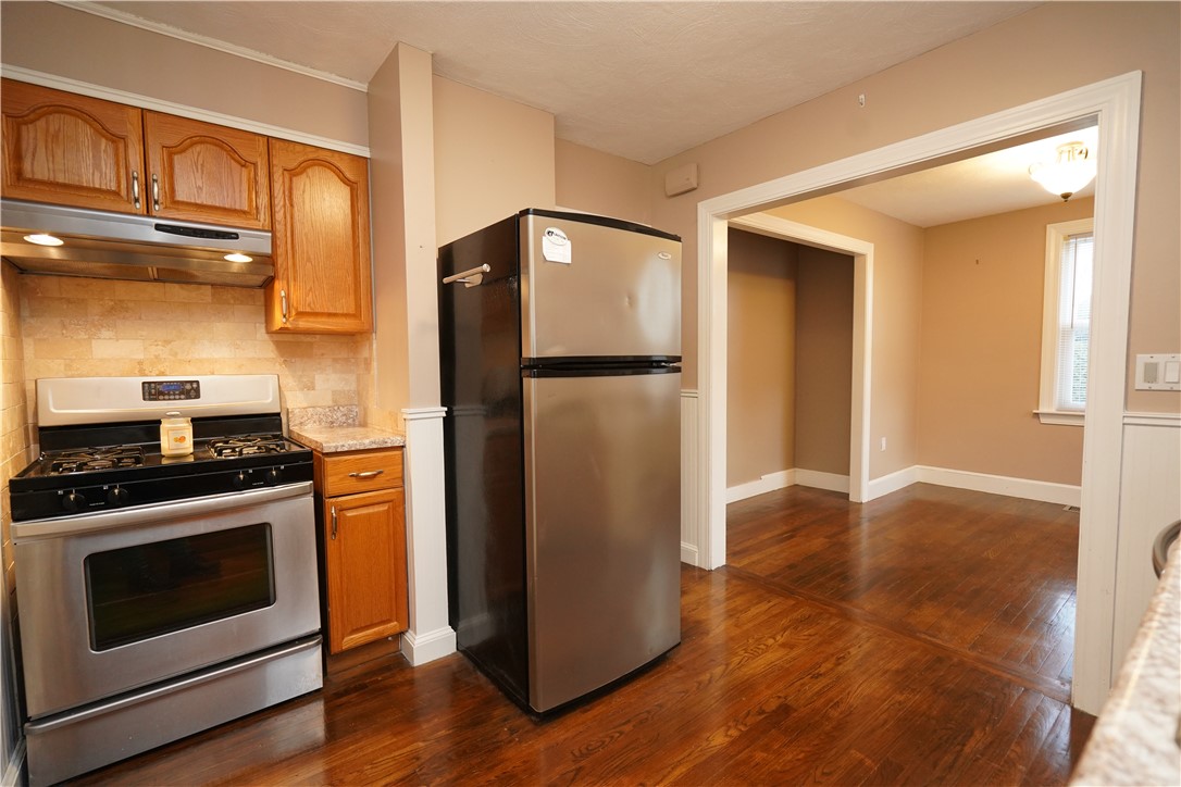 249 Tennyson Road Warwick, RI 02888 - Photo 11 of 39 Gallery Image 11