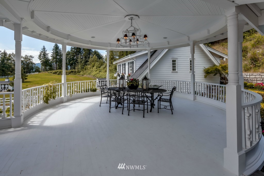 2410 North Shore Road Bellingham, WA 98226 - Photo 22 of 25 Gallery Image 22