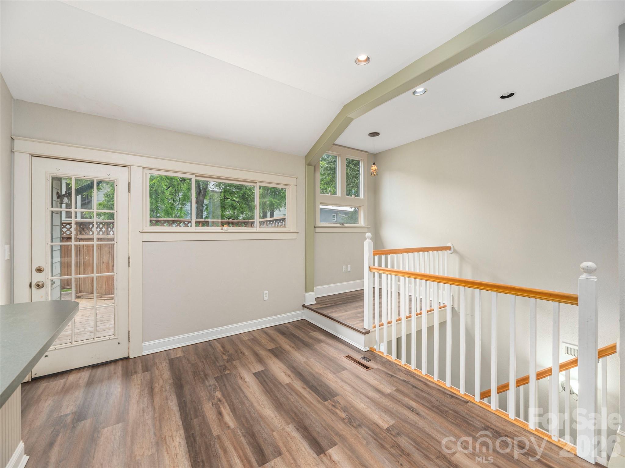 136 Assembly Street Waynesville, NC 28786 - Photo 10 of 36