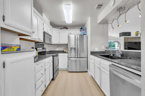 $475,000 | 9833 Winterwood Way, Sacramento, CA 95827