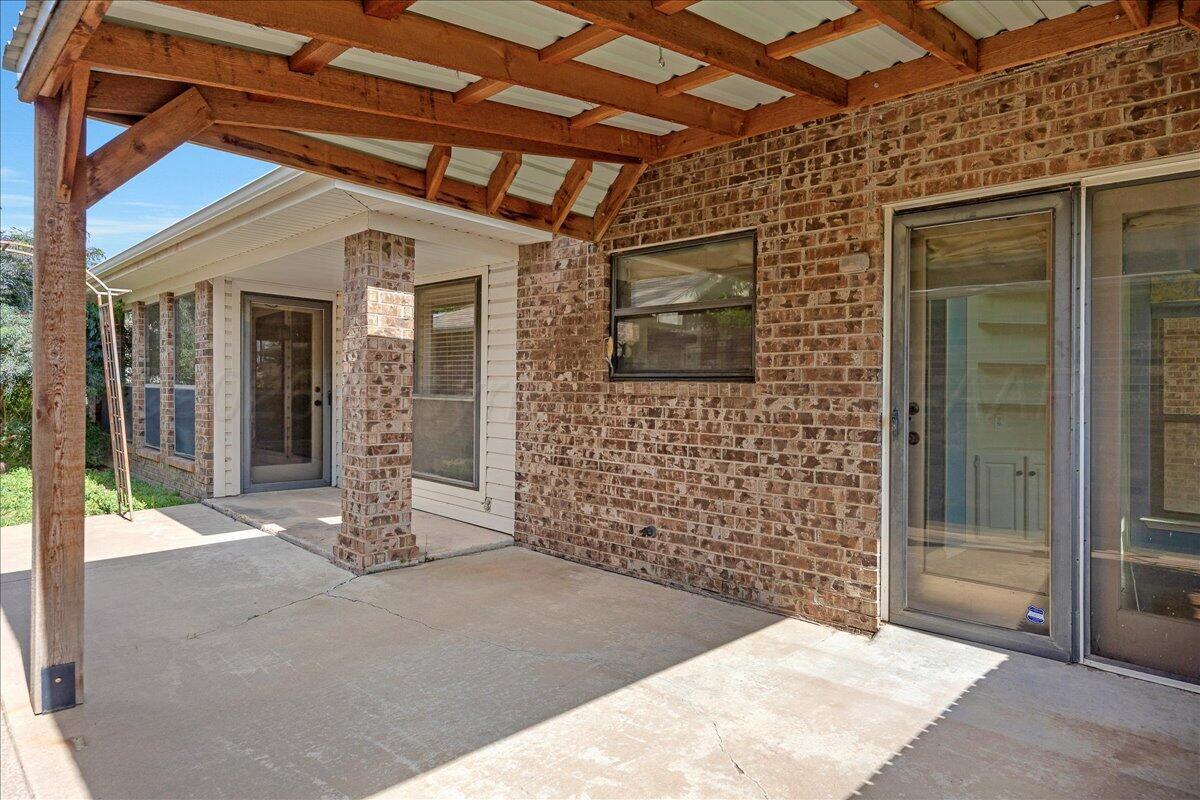 4102 Stony Point Amarillo, TX 79121 - Photo 27 of 28 Patio