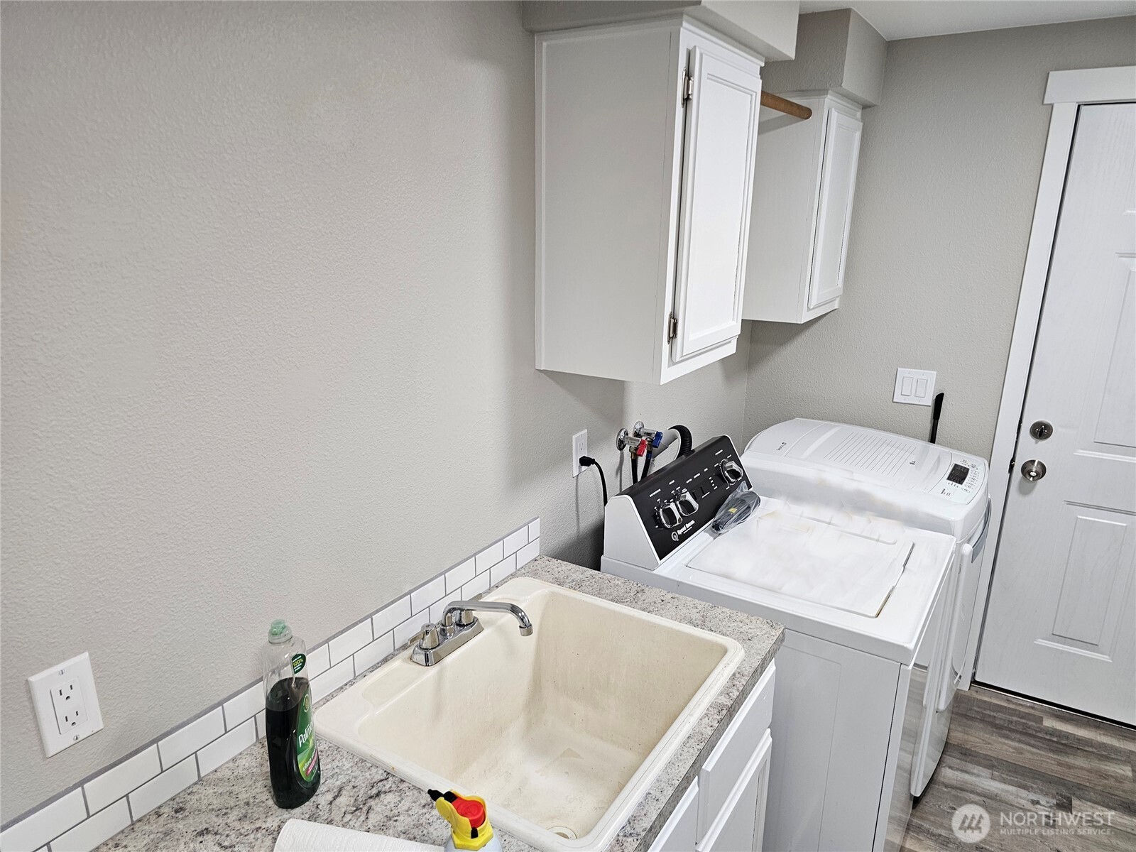 16727 Littlerock Road Southwest Rochester, WA 98579 - Photo 12 of 40