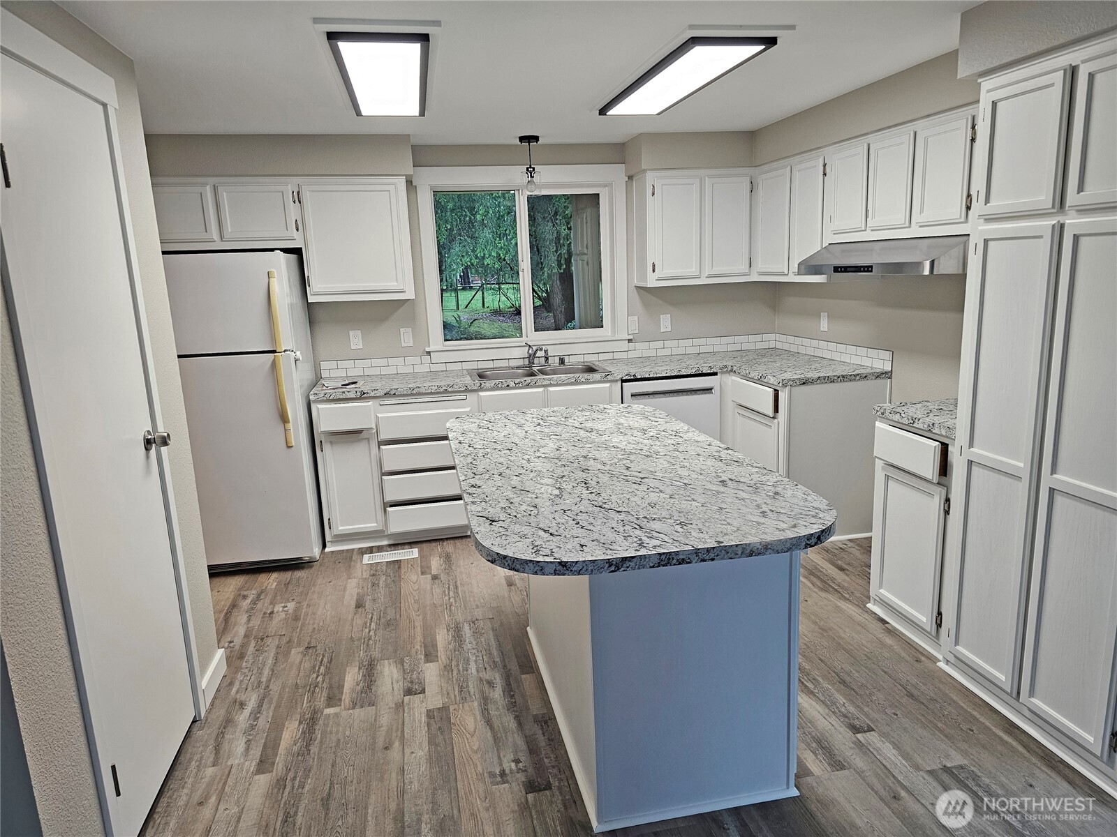 16727 Littlerock Road Southwest Rochester, WA 98579 - Photo 19 of 40