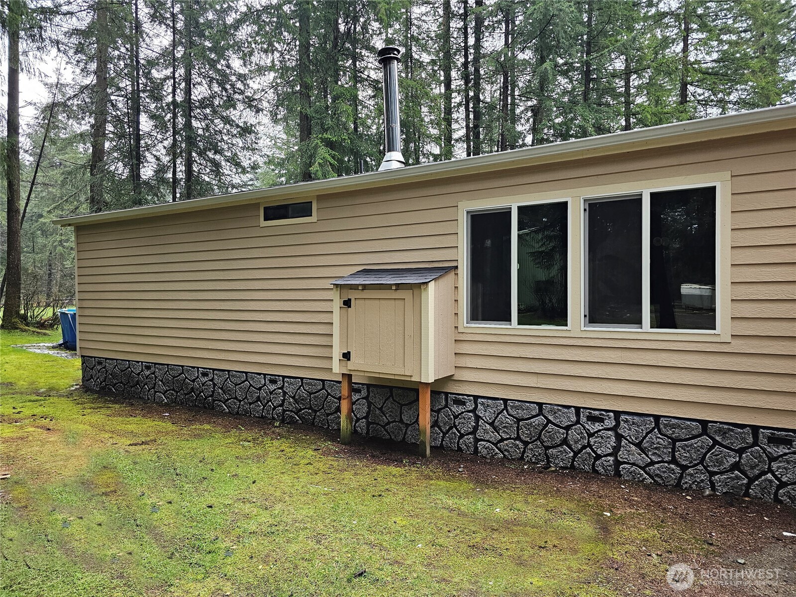 16727 Littlerock Road Southwest Rochester, WA 98579 - Photo 28 of 40