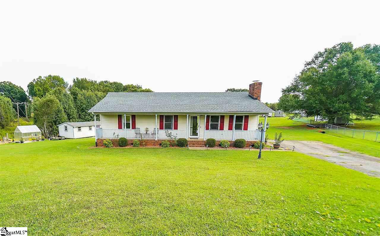 206 Adams Court Inman, SC 29349 - Photo 1 of 28