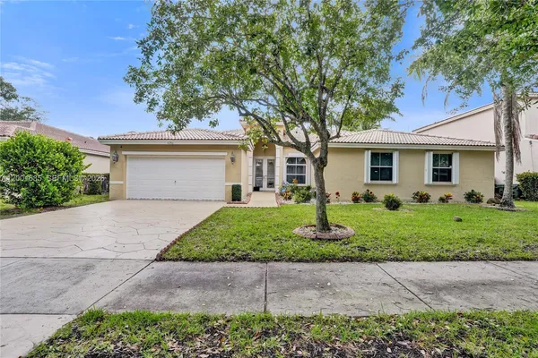 $725,000 | 4286 Northwest 42nd Terrace, Coconut Creek, FL 33073