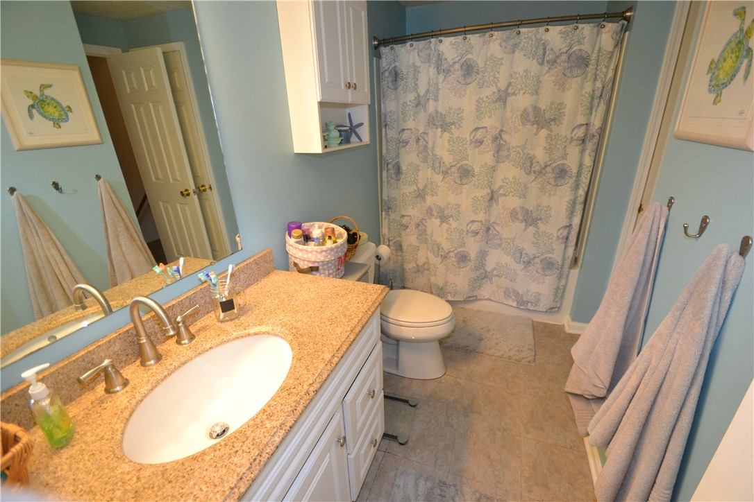 3479 West Walworth Road Walworth, NY 14502 - Photo 20 of 41 Main bath with primary walk through