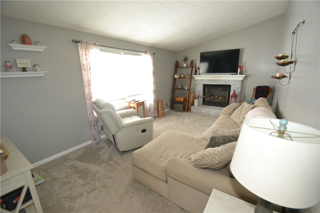 3479 West Walworth Road Walworth, NY 14502 - Photo 8 of 41 Family room