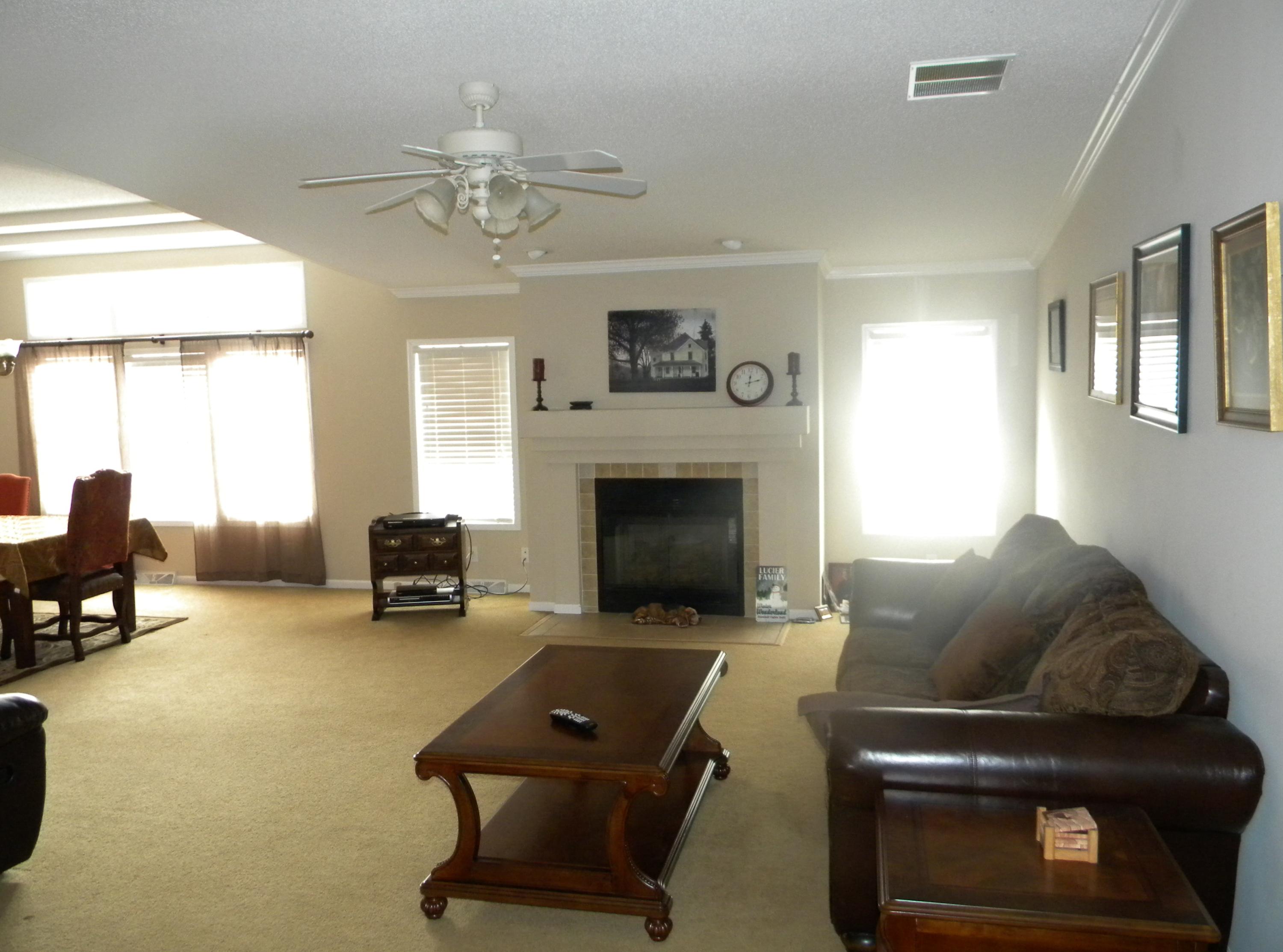 145 High Flats Road Monterey, TN 38574 - Photo 4 of 31 4-Living Room