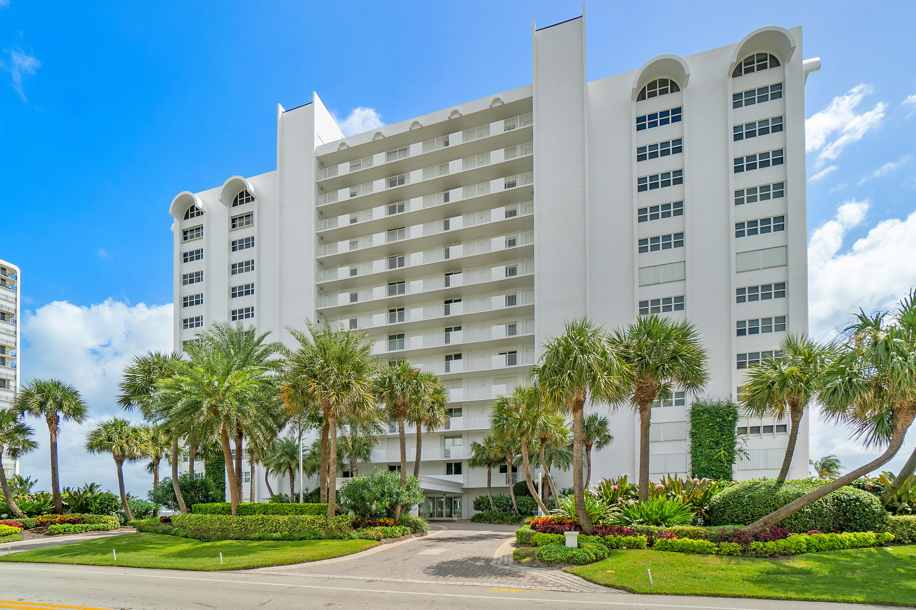 3000 South Ocean Boulevard, Unit 903 Boca Raton, FL 33432 - Photo 1 of 35 Building Exterior