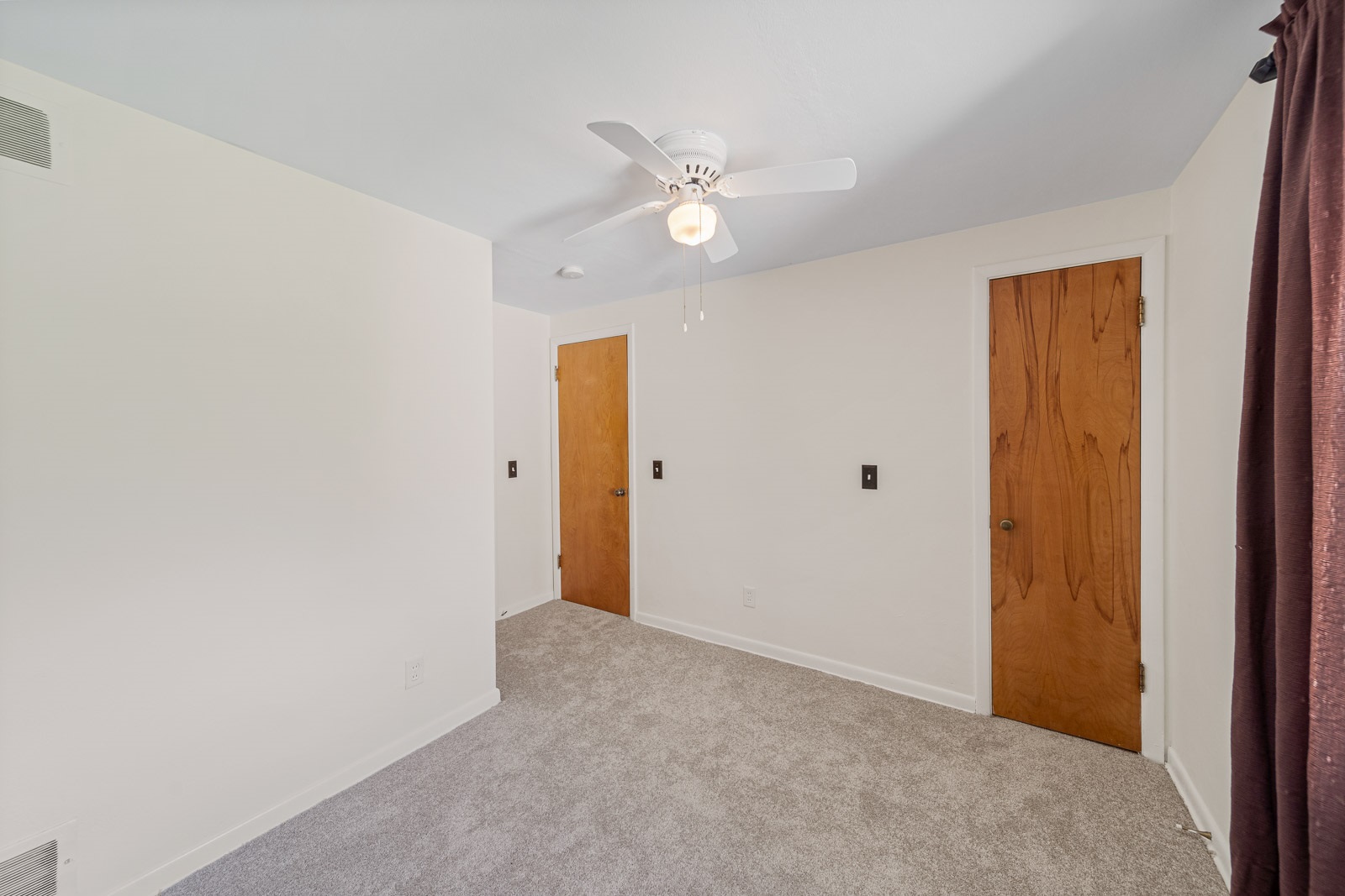 1547 North Hickory Road South Bend, IN 46635 - Photo 22 of 28 Gallery Image 22